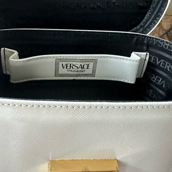 Gianni Versace sunburst vanity bag rare - Picture 8 of 16